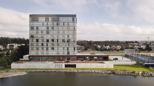 Hampton by Hilton Carrasco / gualano + gualano: arquitectos - Image 11 of 43