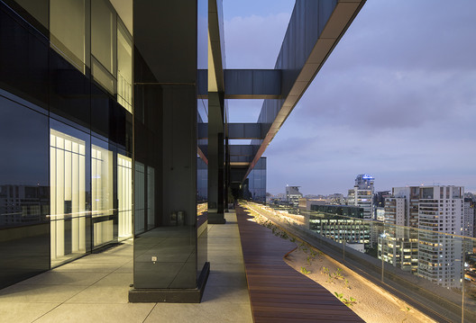 Espaço de Eventos Google São Paulo / BCMF Arquitetos + MACh Arquitetos - Janela, Corrimão