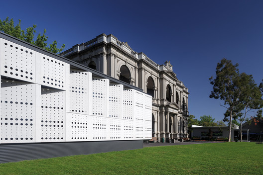 Caulfield Grammar School / Hayball - Exterior Photography, Facade