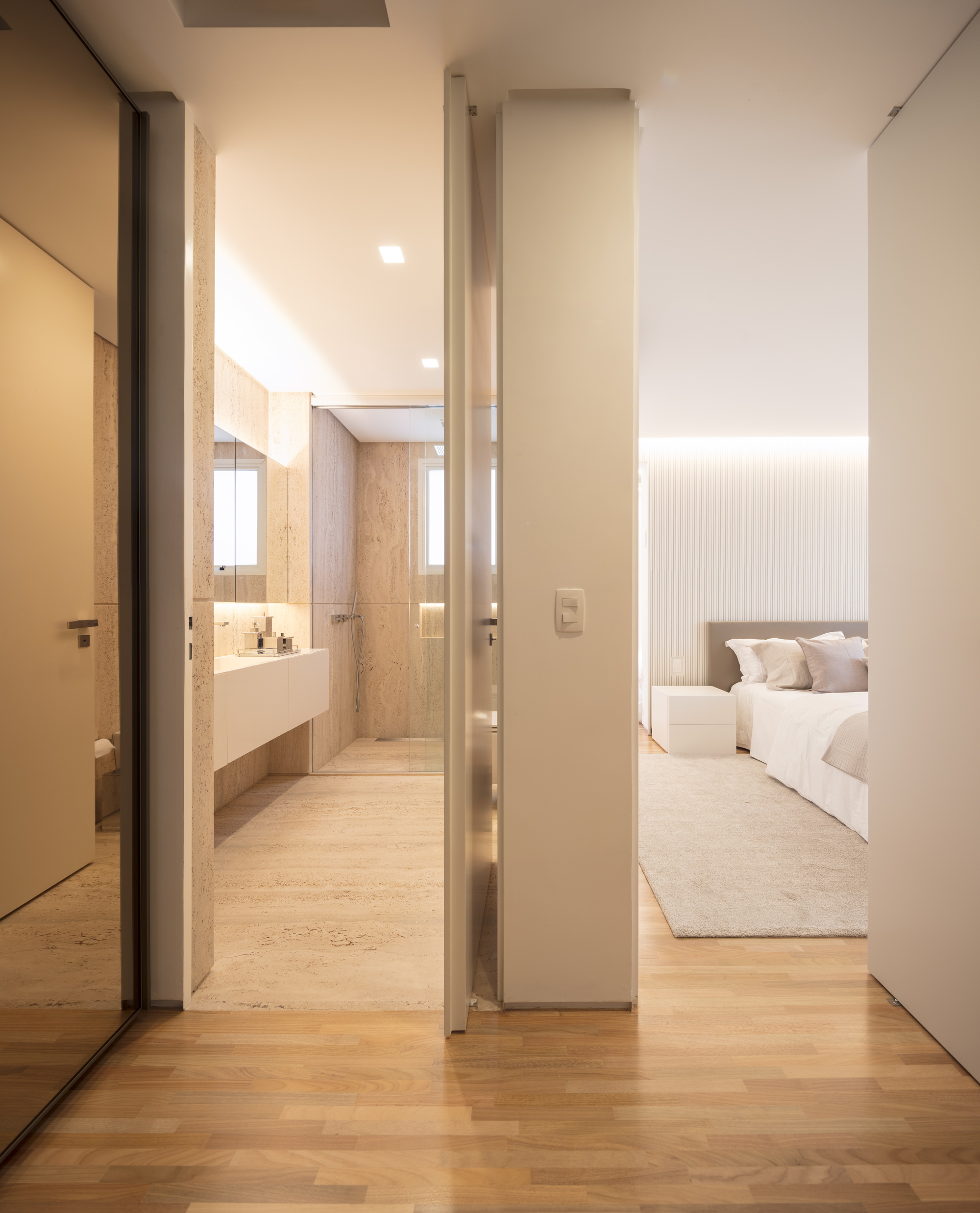 Gallery of Eretz Apartment / Fernanda Marques Arquitetos Associados - 19