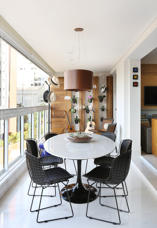 Vila Mariana Apartment / Vertentes Arquitetura - Image 3 of 43