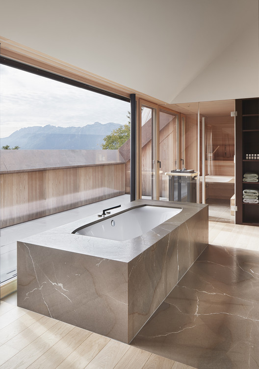 House with Three Eyes / Innauer-Matt Architekten - Image 5 of 17