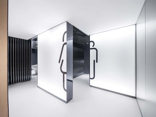 Shanghai Shimao Festival City Renovation / Kokaistudios - Image 29 of 47