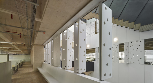 Water Operational Resources Center / Castro Arquitectos - Image 2 of 45