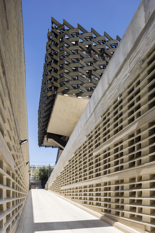 Water Operational Resources Center / Castro Arquitectos - Image 7 of 45