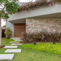 Casa Rio Claro / Celso Laetano Arquitetura - Casas, Jardim, Fachada