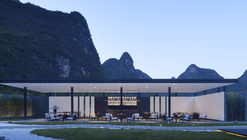 Blossom Dreams Hotel / Co-Direction Design