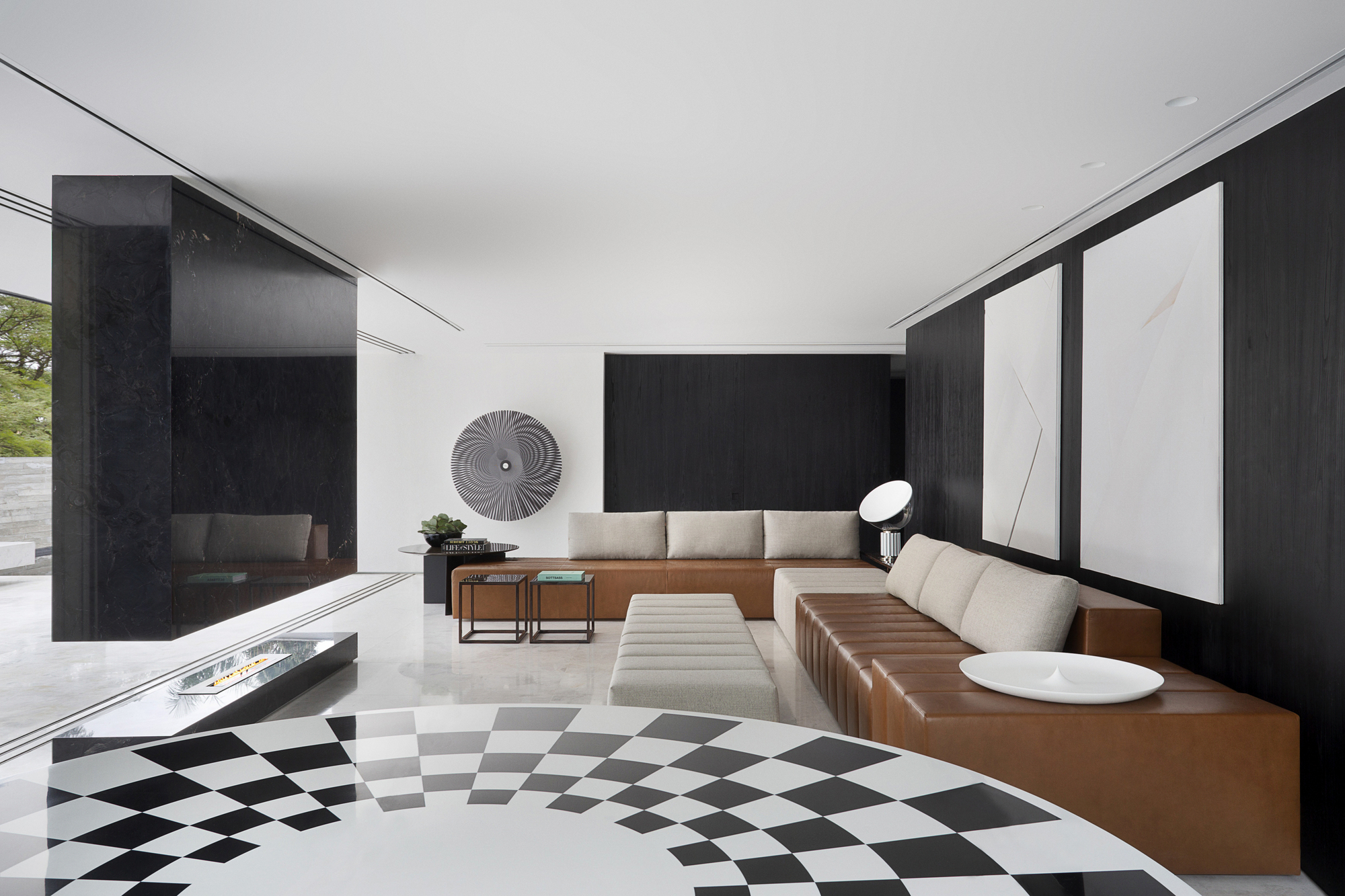 Galería de V2 House / Studio Guilherme Torres - 11