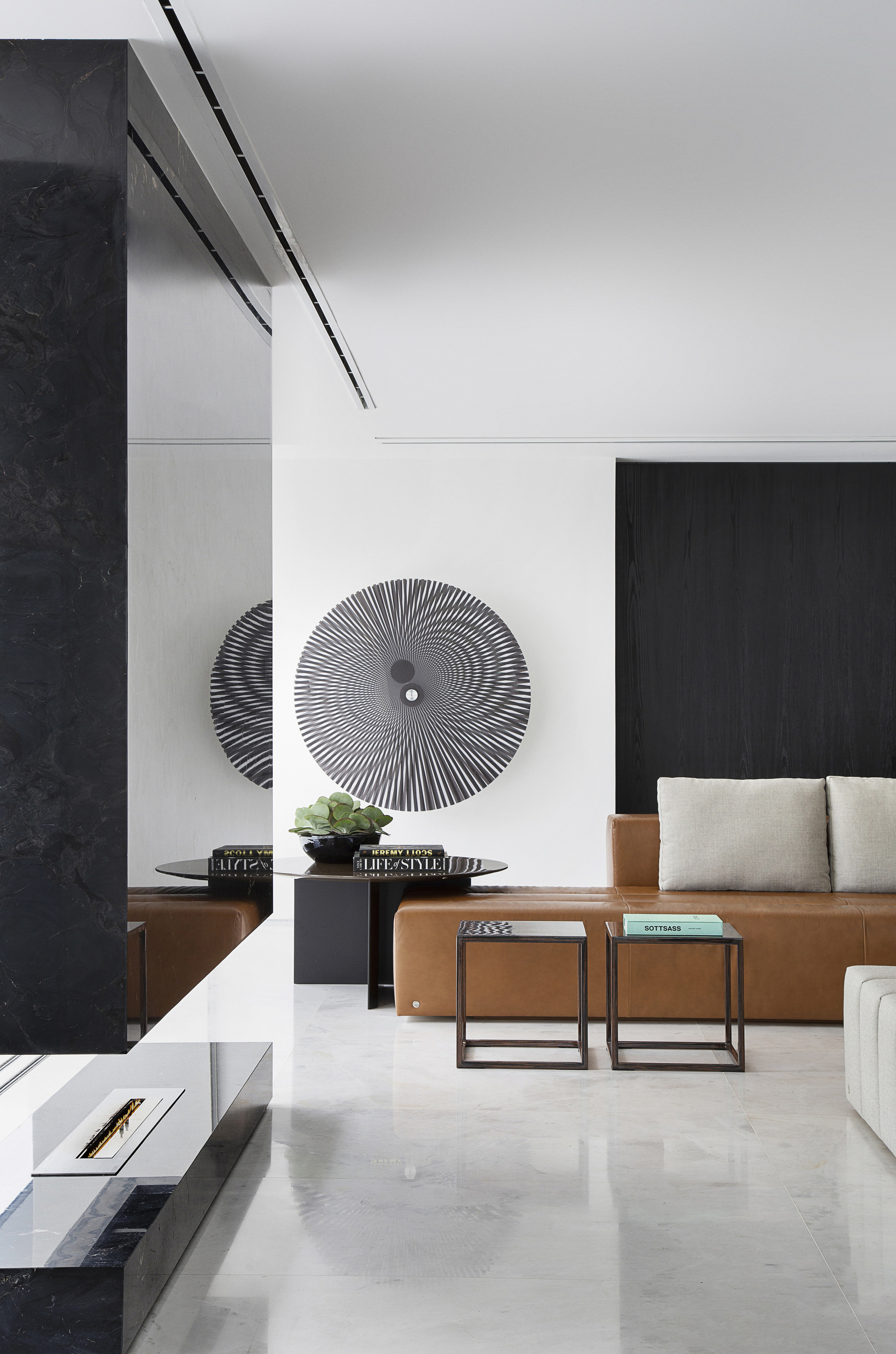 Gallery of V2 House / Studio Guilherme Torres - 12