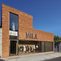 Mila Modas / David Guerra + Laura Rabe - Loja, Fachada