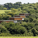 Residências da Mata / Gui Mattos - Floresta
