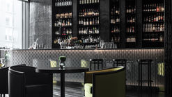 The Middle House / Lissoni & Partners 