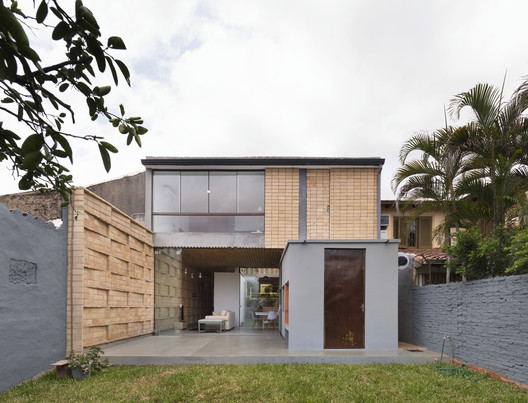 María Emilia House / Mínimo Común Arquitectura - Image 16 of 21