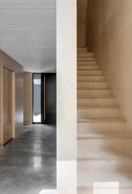 Chalé Grand-Pic / APPAREIL architecture Chalé Grand-Pic / APPAREIL architecture - Imagem 6 de 13