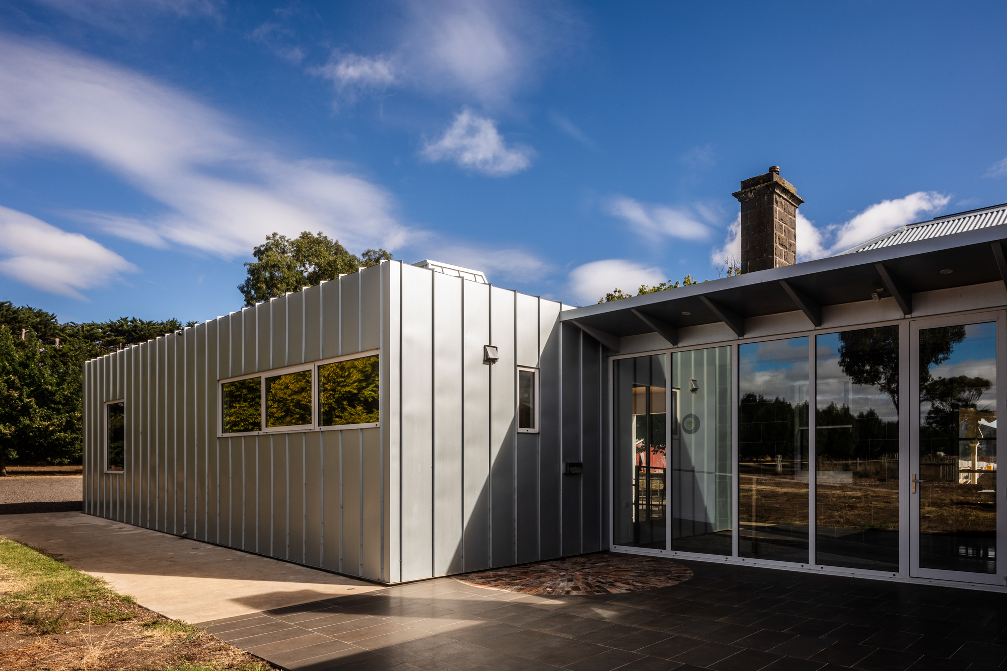 Gallery of Cressy Road House / H2o architects 8