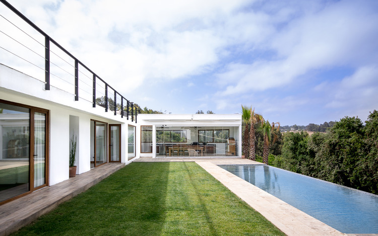 Casa Marbella / PAARQ Arquitectos - Ventanas, Fachada, Jardín, Patio interior