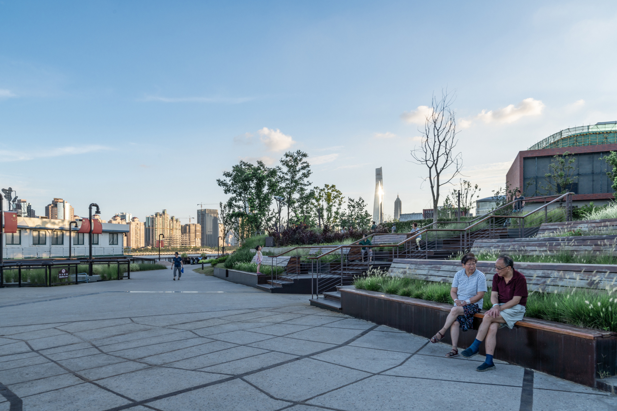 Gallery of Yangpu Riverfront South Section Phase II / DA Landscape