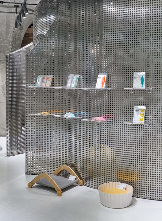 The Animal Backbone / I.F.S.E. SPACE CREATIVE LAB - Image 26 of 44