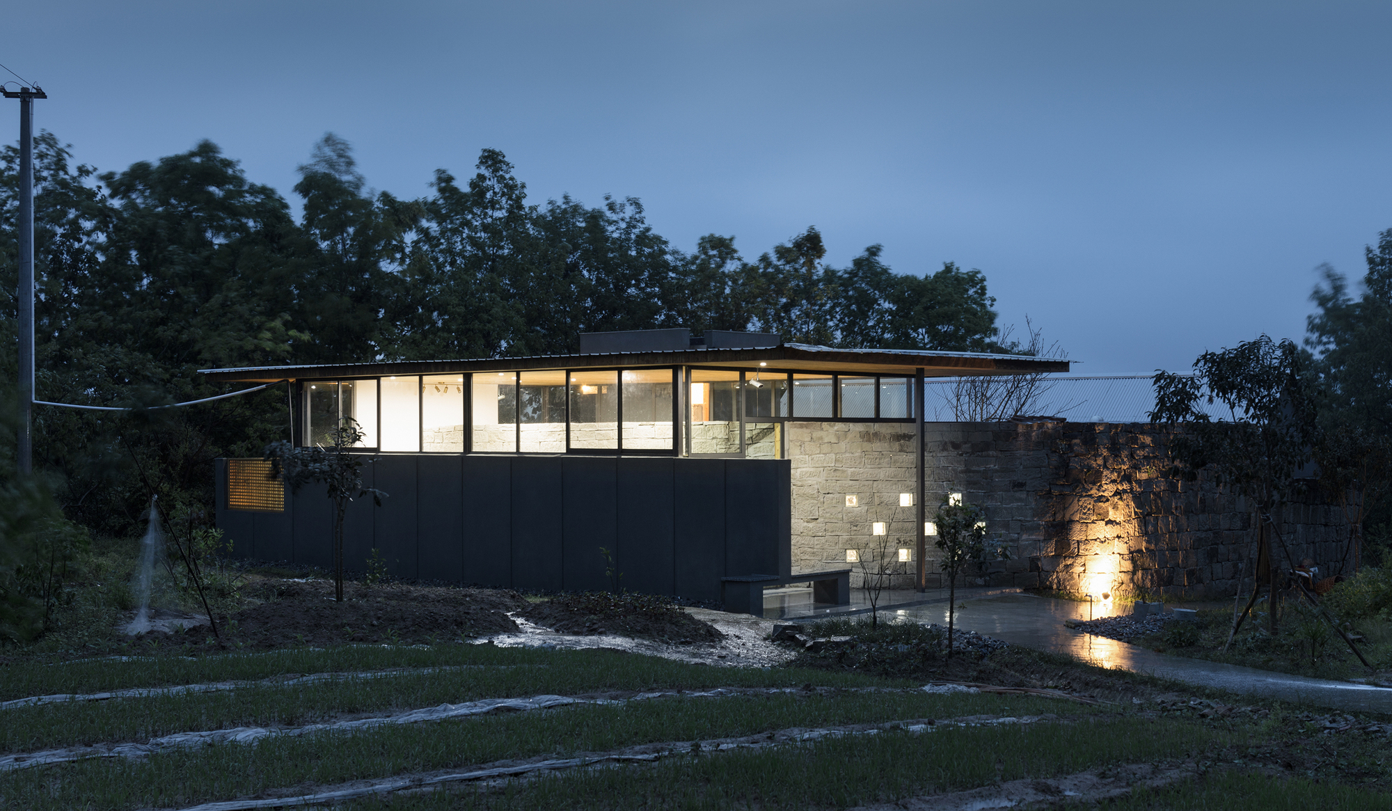 Gallery of Rain House / Describing Architecture Studio 3