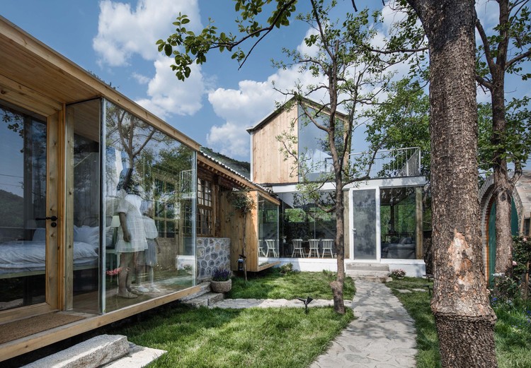 The Peach Garden / UP Architecture - More Images