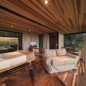 Refúgio do Bosque / Bruno Zaitter Arquitetura e Urbanismo - Cabanas E Pousadas, Dormitório, Viga, Cama
