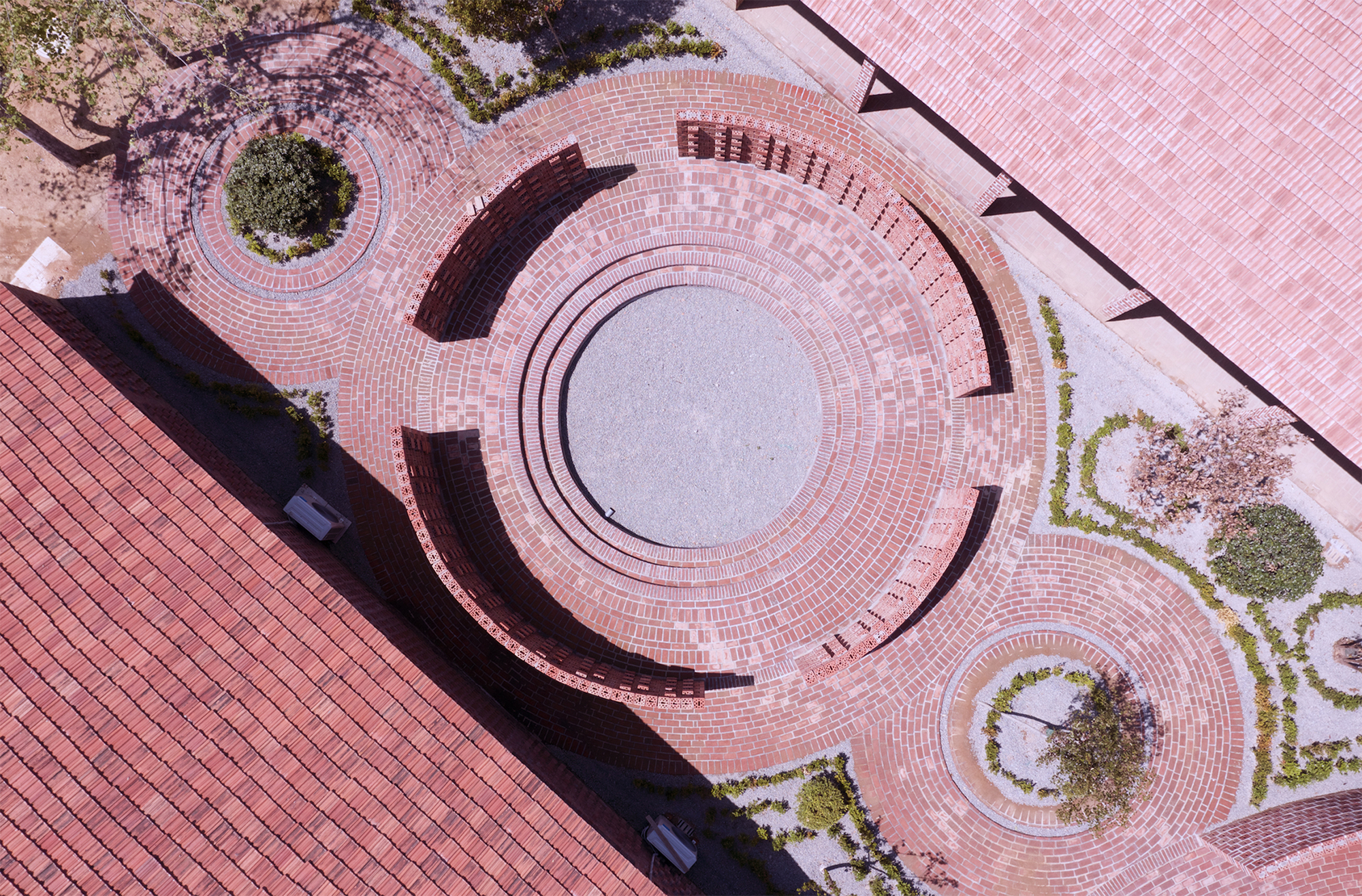 山东日照1971研学营地旧学校改造/ DK大可建筑设计| ArchDaily 中文版