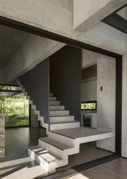 Hillside House / BAUEN - Image 3 of 29