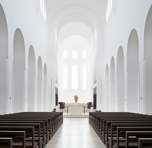 John Pawson on Making Calm, Simple Spaces John Pawson on Making Calm, Simple Spaces - Image 3 of 3