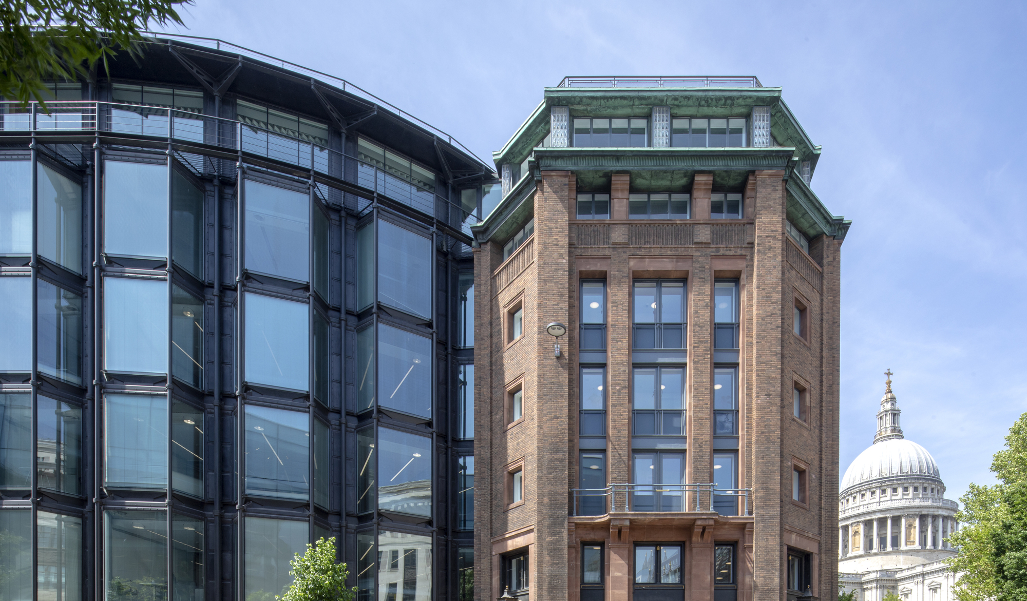 Gallery of Bracken House Office Building / John Robertson Architects 18