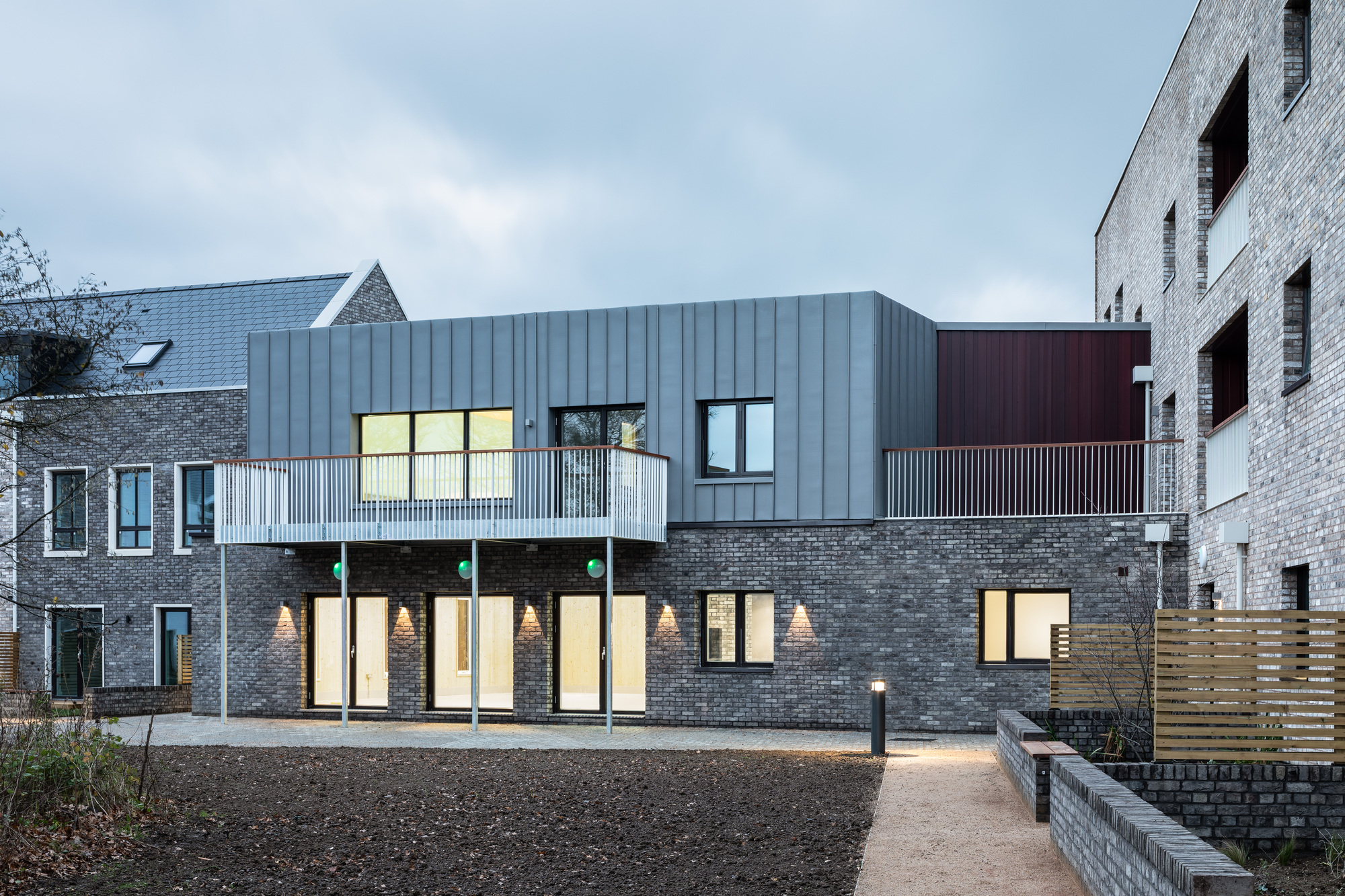 Gallery of Marmalade Lane Cohousing Development / Mole Architects 10