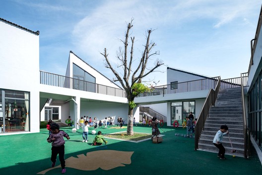Jiangsu Beisha Kindergarten / Crossboundaries - Image 4 of 30
