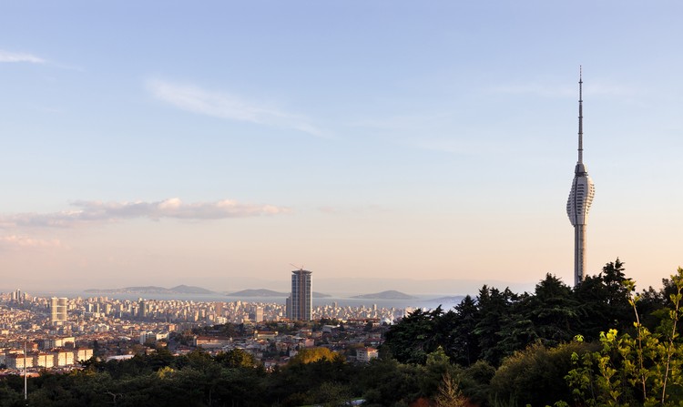 Istanbul's Futuristic Supertall TV Tower Nears Completion - Image 5 of 6