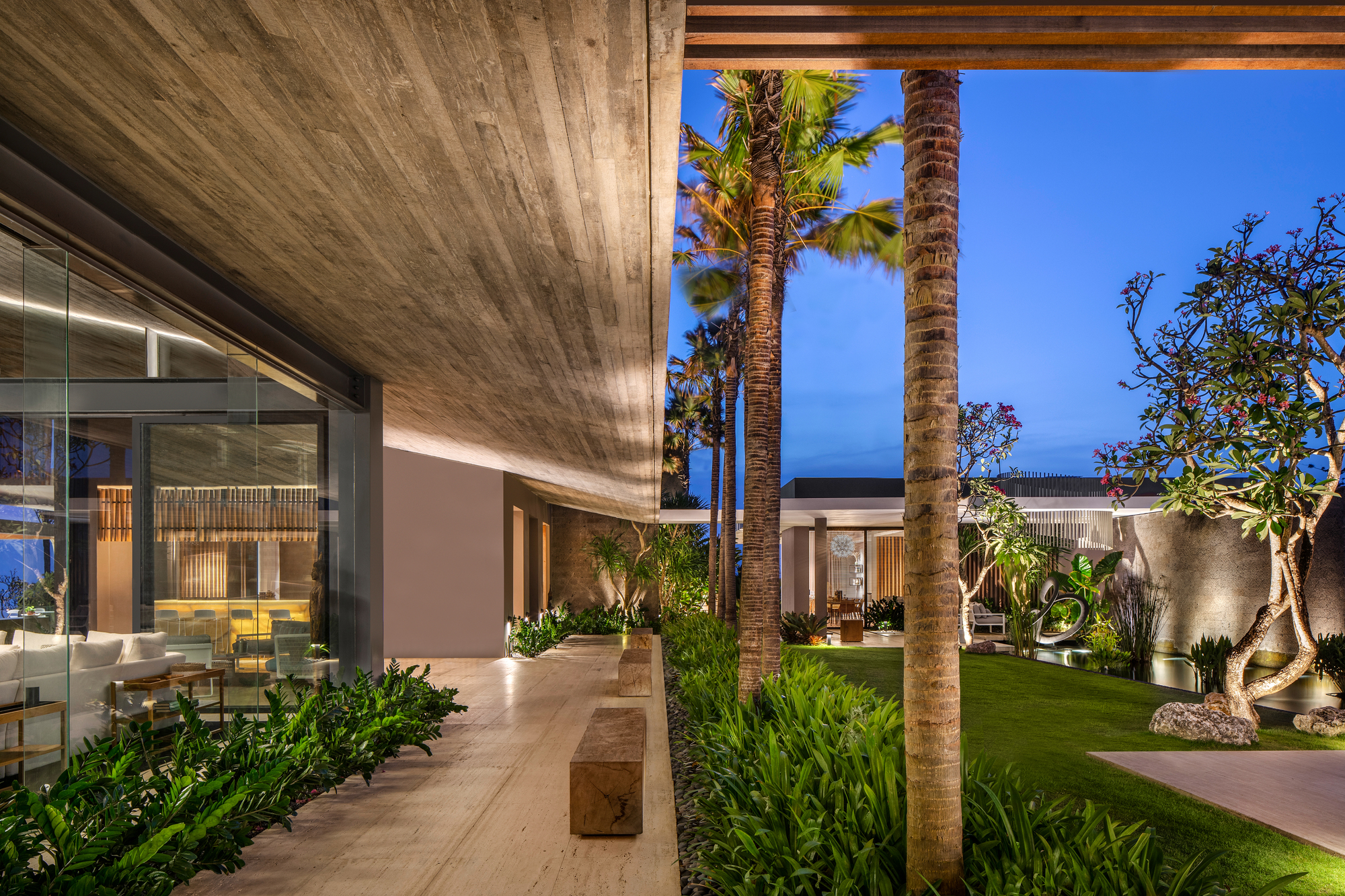 Gallery of Uluwatu House / SAOTA - 8
