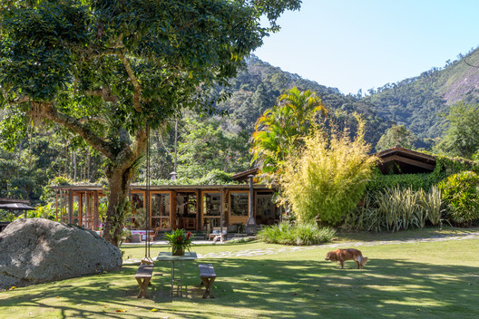 House in Correas / Rodrigo Simão Arquitetura - Image 23 of 46