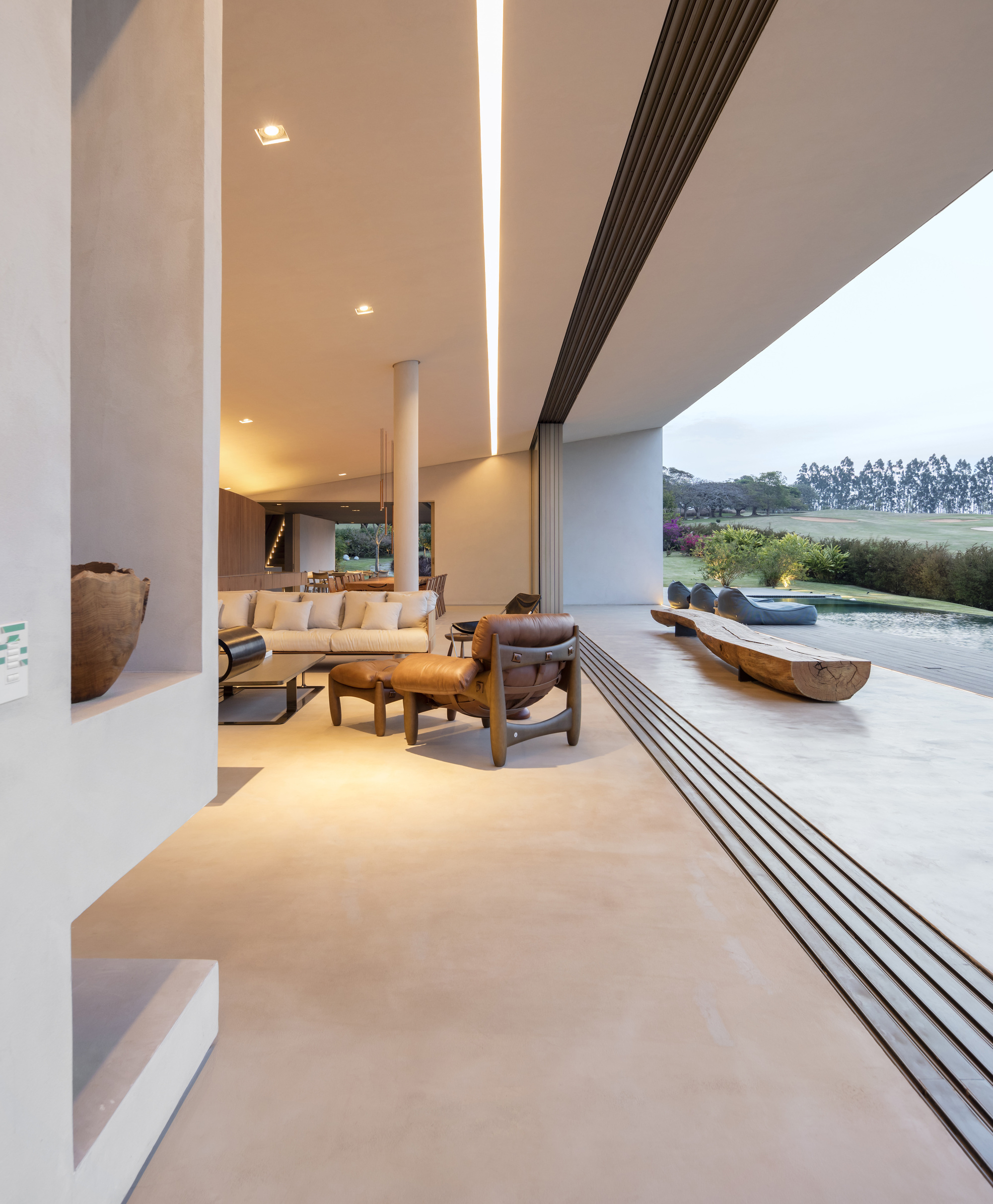 Gallery of JY House / Studio Arthur Casas - 35