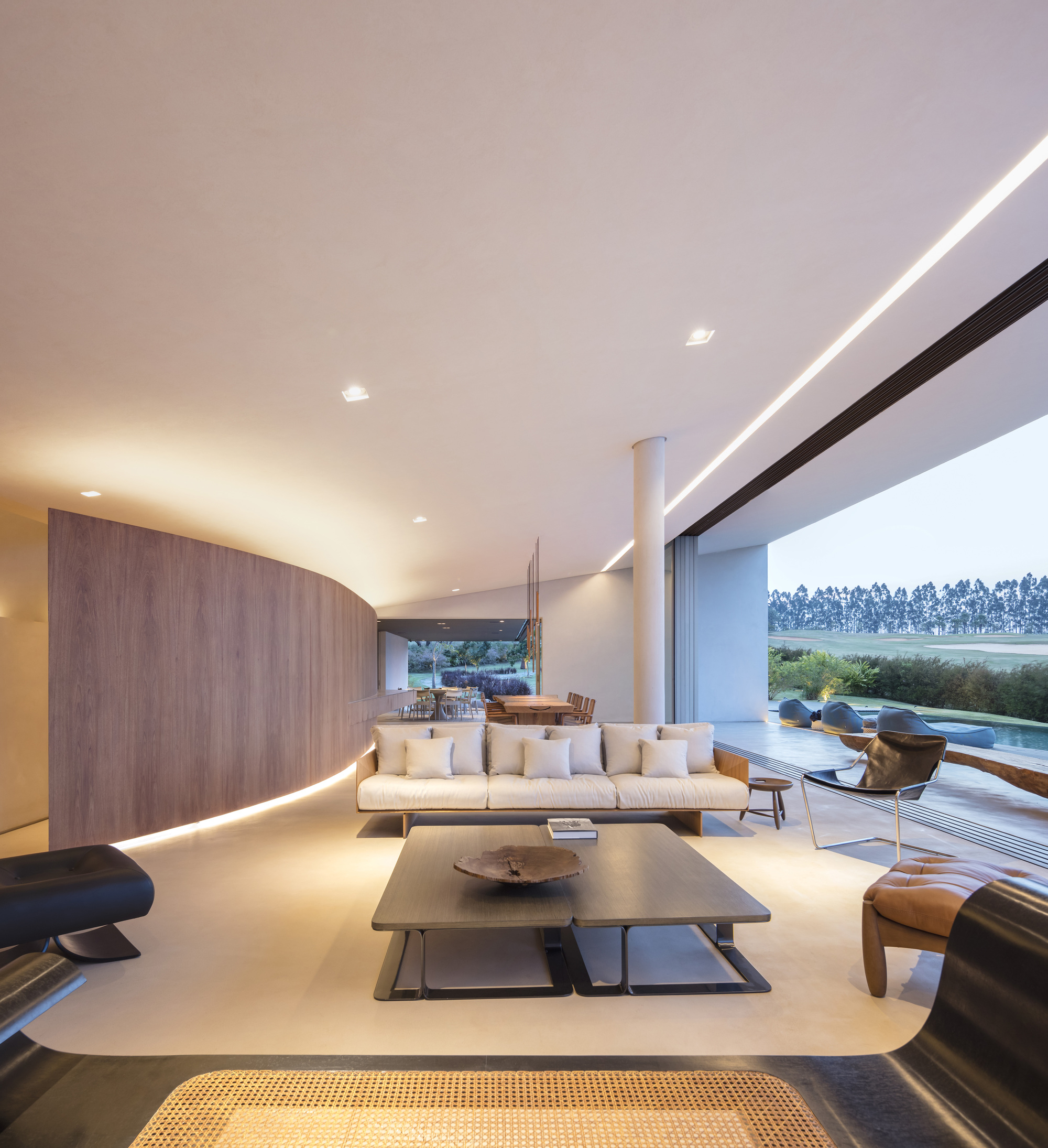 Gallery of JY House / Studio Arthur Casas - 36