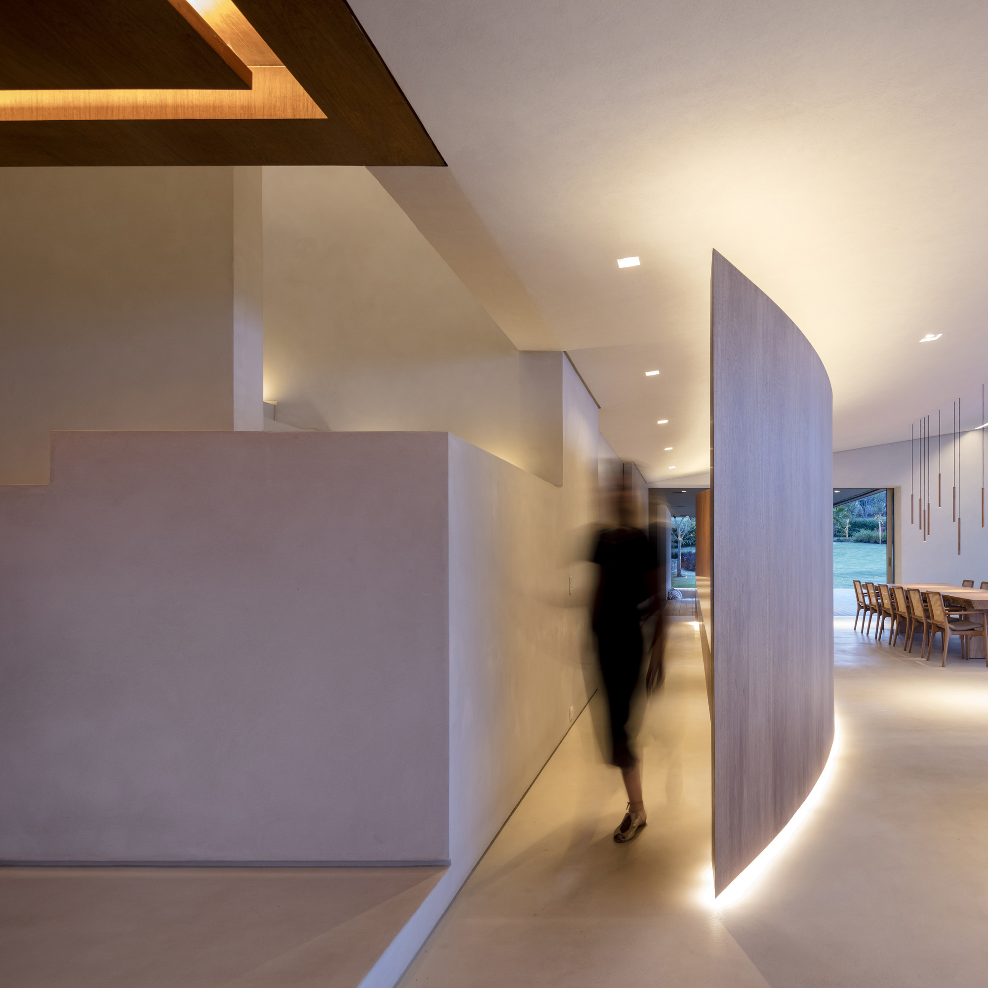 Gallery of JY House / Studio Arthur Casas - 28