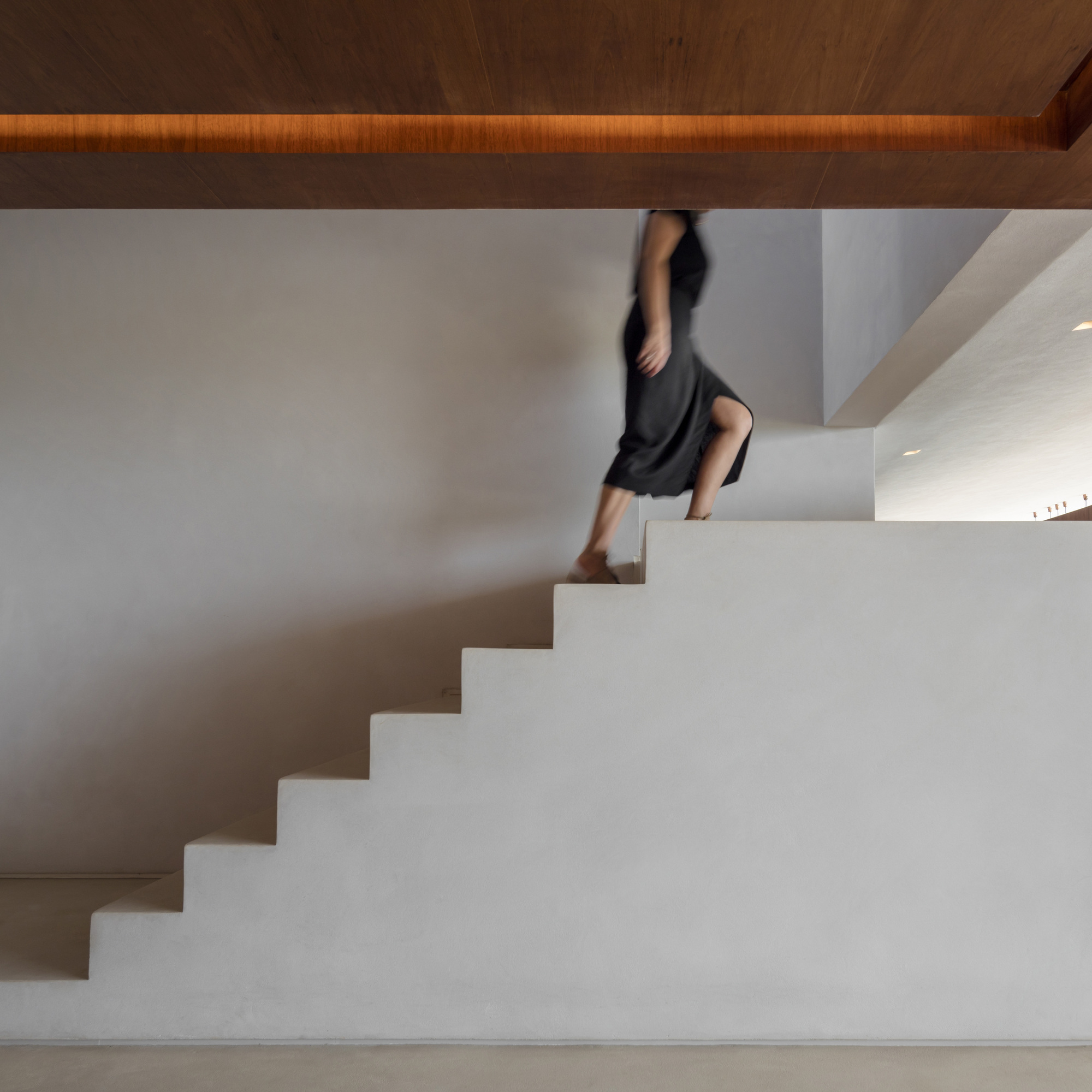 Gallery of JY House / Studio Arthur Casas - 32