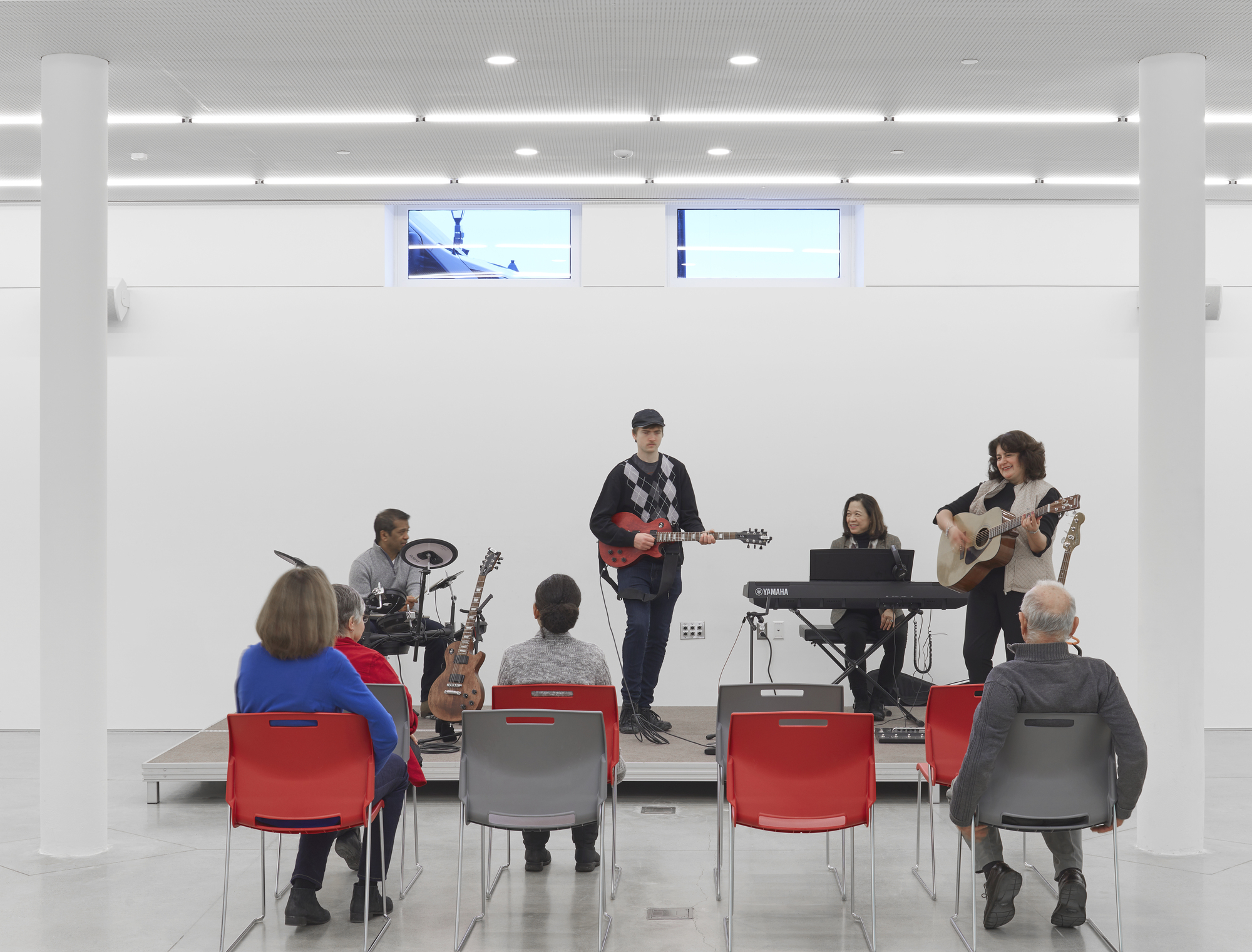 Galería de Biblioteca Idea Exchange / RDHA 13