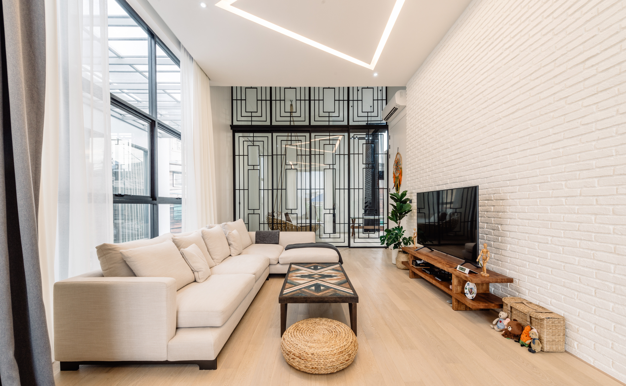 Gallery of Bird Bom House / FLAT12x - 31