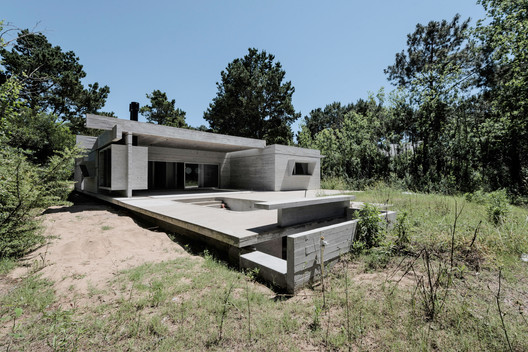 House in Divisadero / Estudio Galera - Image 1 of 28