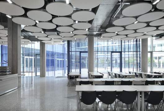 High School in Boulogne / Mikou Studio High School in Boulogne / Mikou Studio - Image 5 of 45