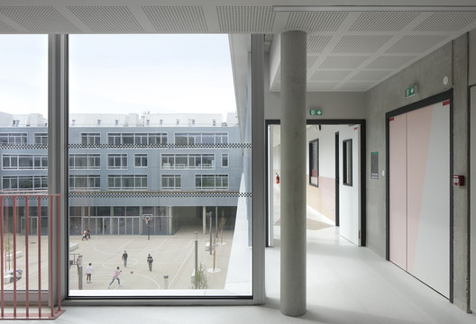 High School in Boulogne / Mikou Studio High School in Boulogne / Mikou Studio - Image 33 of 45