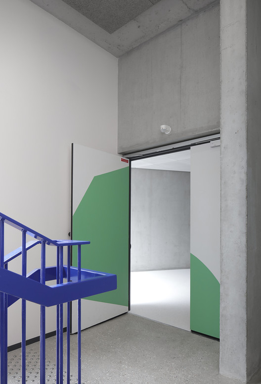 High School in Boulogne / Mikou Studio High School in Boulogne / Mikou Studio - Image 30 of 45