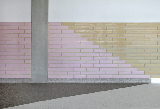 High School in Boulogne / Mikou Studio High School in Boulogne / Mikou Studio - Image 17 of 45