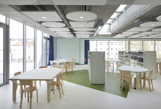 High School in Boulogne / Mikou Studio High School in Boulogne / Mikou Studio - Image 19 of 45