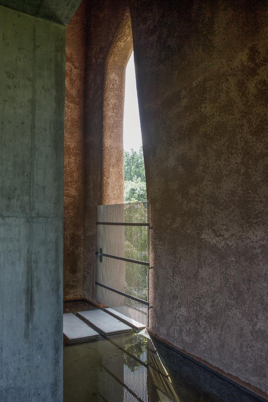 Muttenz Water Purification Plant / Oppenheim Architecture + Design Muttenz Water Purification Plant / Oppenheim Architecture + Design - Image 9 of 35