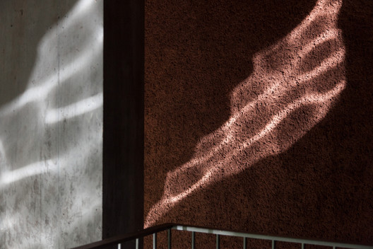 Muttenz Water Purification Plant / Oppenheim Architecture + Design Muttenz Water Purification Plant / Oppenheim Architecture + Design - Image 25 of 35