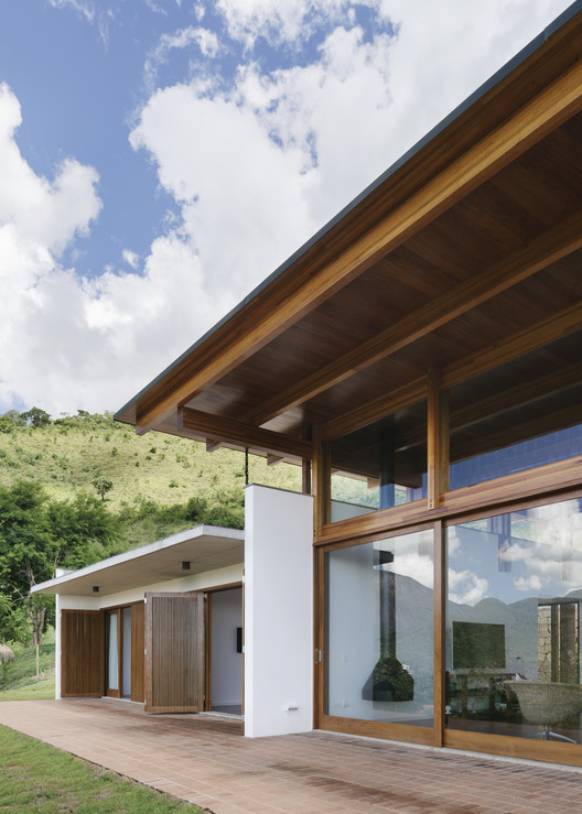 Monte House / Gávea Arquitetos - Image 17 of 28