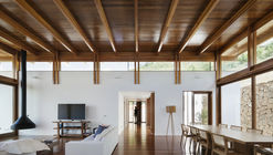 Casa del Monte / Gávea Arquitectos